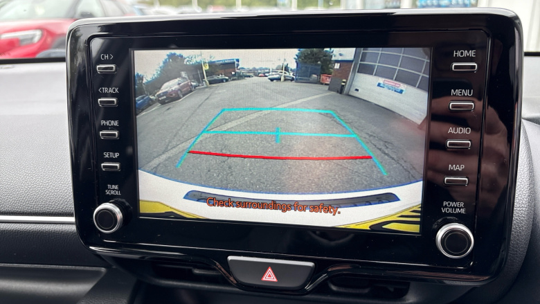 Toyota Yaris 1.5 Hybrid Design 5dr CVT Hybrid Hatchback